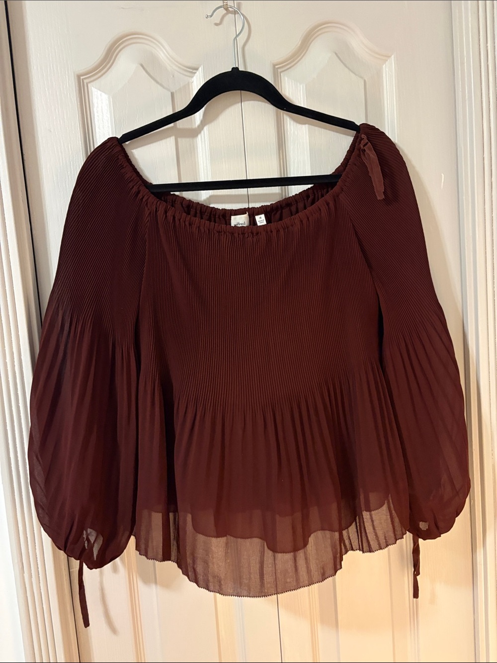 Wilfred Pleated Off-Shoulder Blouse
